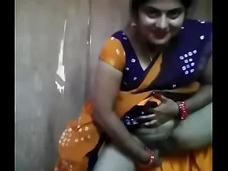 Hot Bhabhi With Kheera In Pussy