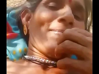 Desi village aunty pissing and fucking